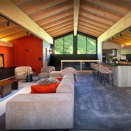 Chalet Tyron - Ovo Network